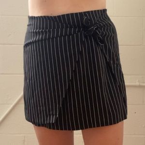Nordstrom pinstripe mini skirt